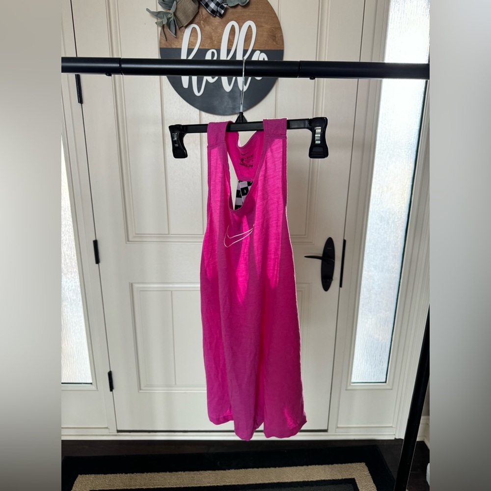 nike tank top